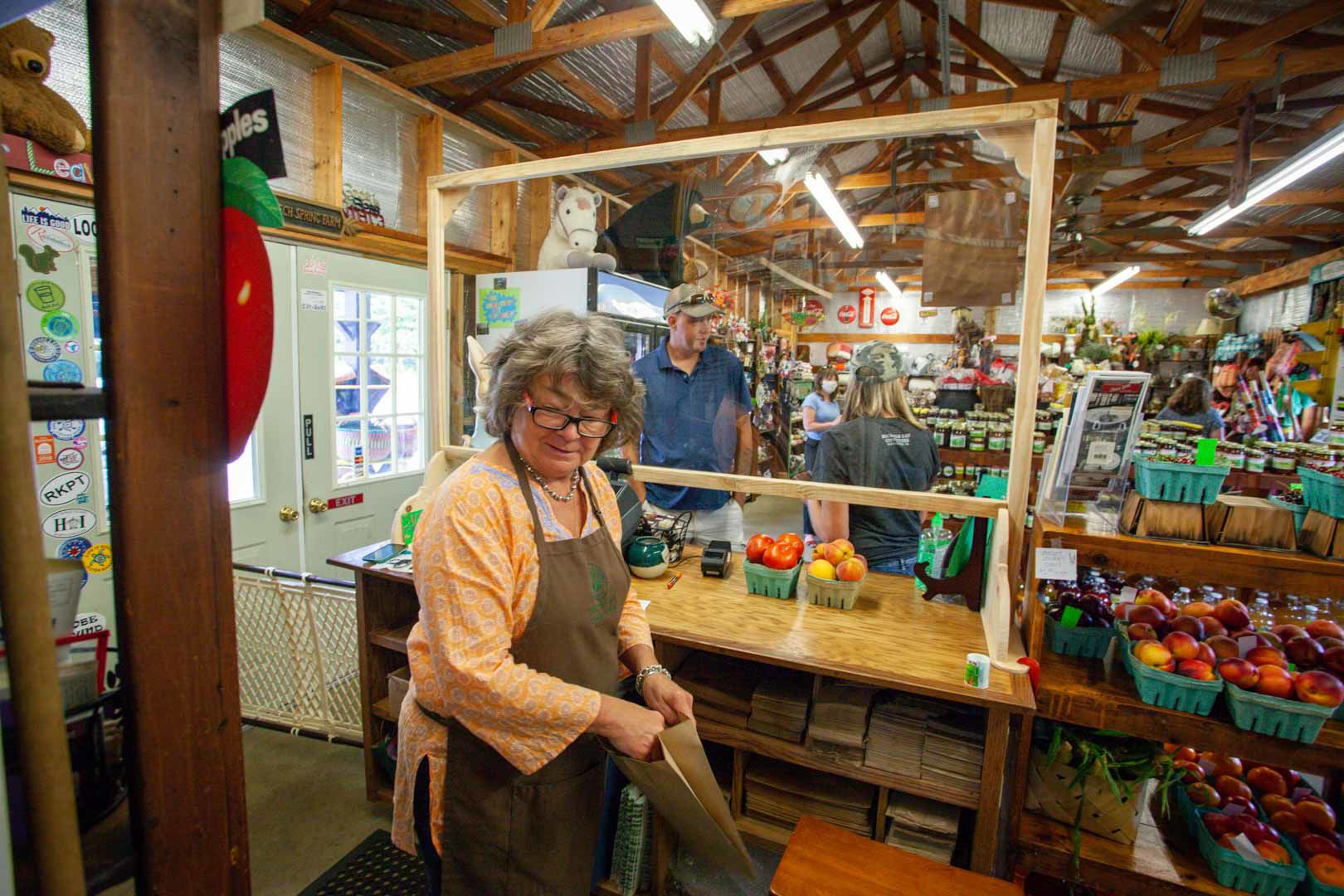 FF-Phyllis Swindler - Beech Springs Gift Shop-60-story.jpg